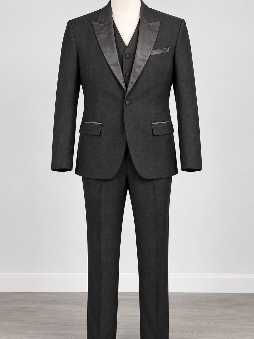Classic Black Three-Piece Tuxedo Suit - Elegant Formal Blazer & Vest size large